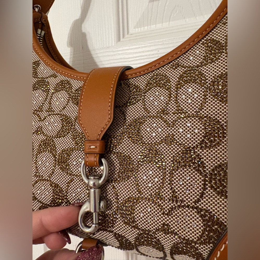 Brand new! Coach the Hamptons hobo! - Picture 2 of 7